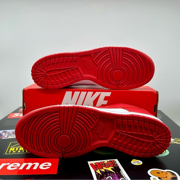 Nike Dunk Low SP St. John’s 🚨FINAL DROP🚨 - Picture 7 of 7